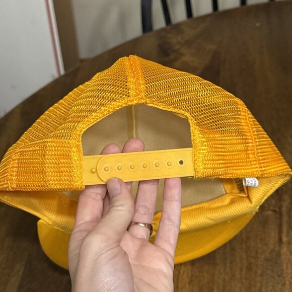 Vintage Bass Fishing Hat Snapback Trucker Cap Mens USA‎ 80s Retro Dad Yellow - Picture 6 of 10